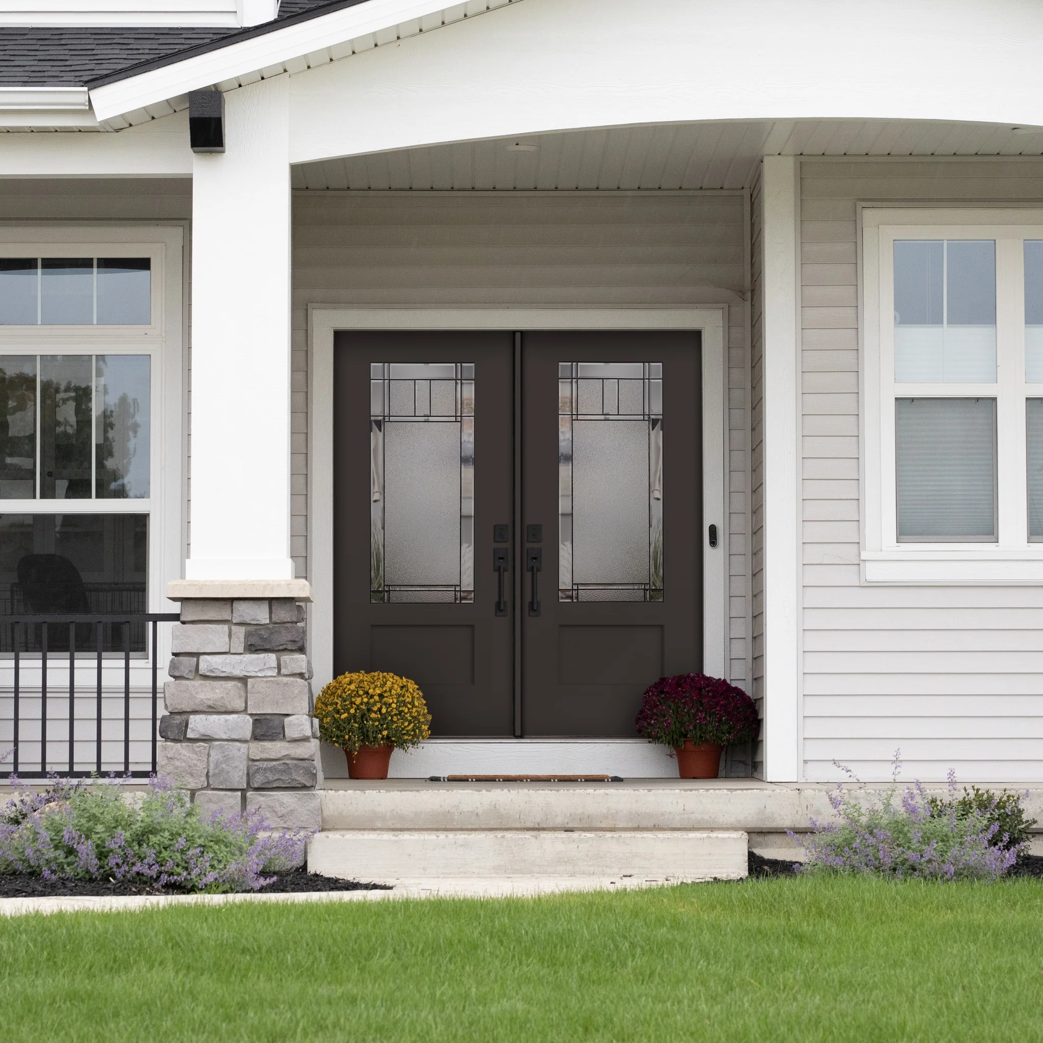 Berkley Flush Glazed Fiberglass Entry Door - 3/4 Lite Shaker (32" x 80") - Image 2