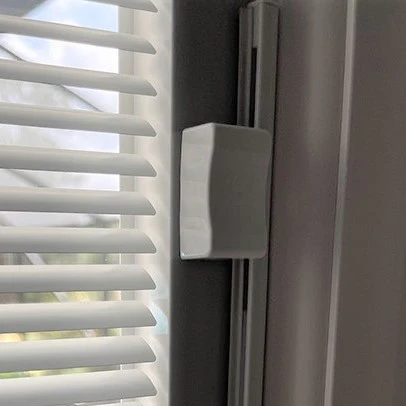 RSL Sliding Magnetic Blind Controller - Image 5